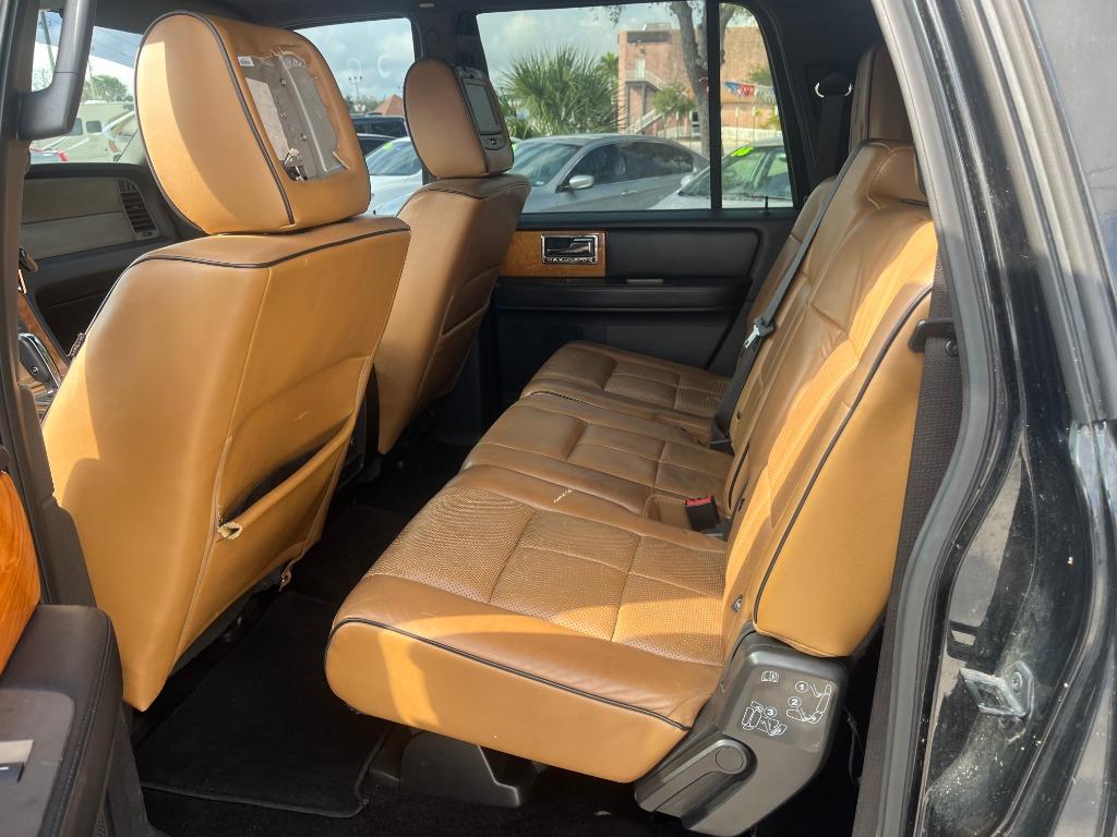 2013 Lincoln Navigator Base - Photo 11