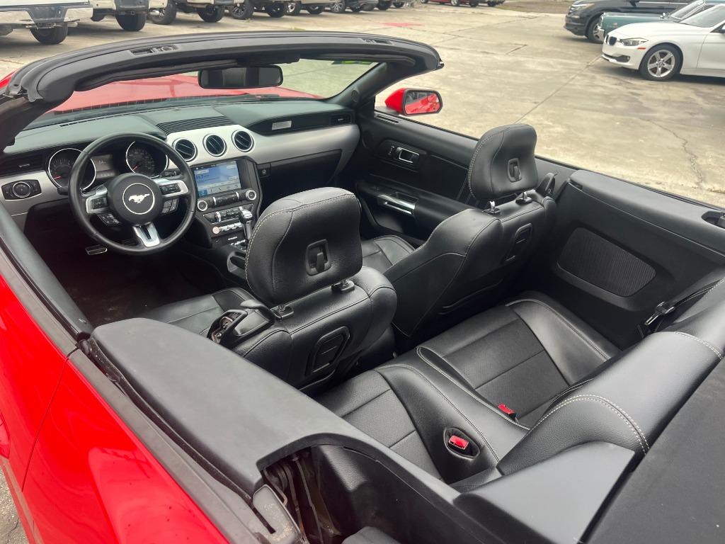 2017 Ford Mustang EcoBoost Premium - Photo 9