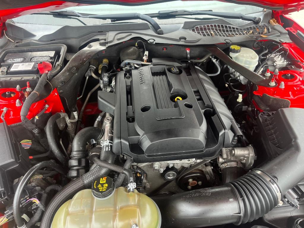 2017 Ford Mustang EcoBoost Premium - Photo 11