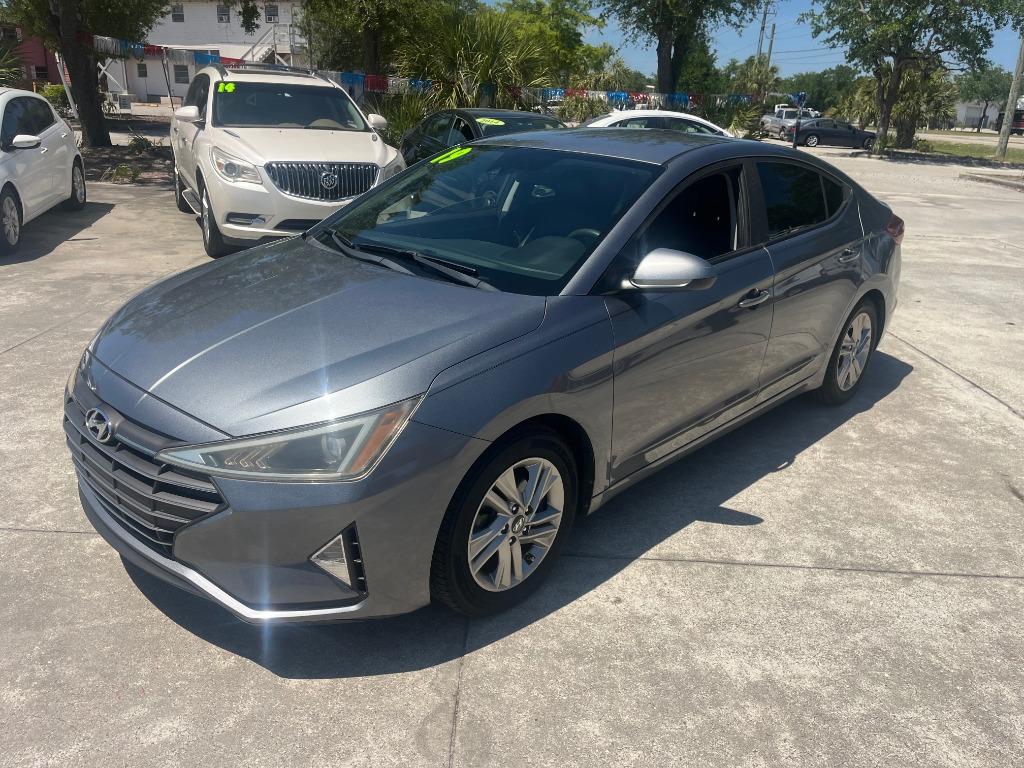 2019 Hyundai Elantra 2.0 SEL A/T's photo